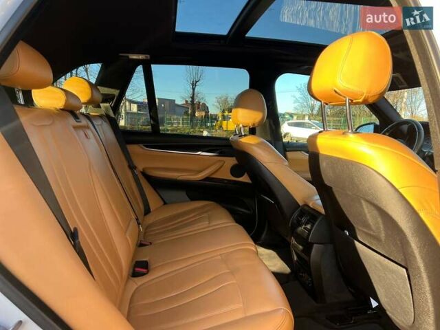 Белый БМВ Х5, объемом двигателя 2.99 л и пробегом 285 тыс. км за 24000 $, фото 16 на Automoto.ua