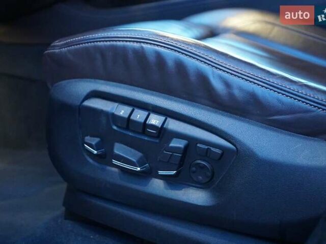 Белый БМВ Х5, объемом двигателя 3 л и пробегом 119 тыс. км за 38300 $, фото 42 на Automoto.ua