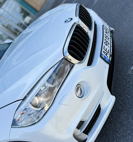 БМВ Х5 2015 в Днепре (Днепропетровске) на Automoto.ua Белый БМВ Х5, объемом двигателя 3 л и пробегом 225 тыс. км за 22000 $, фото 21 на Automoto.ua