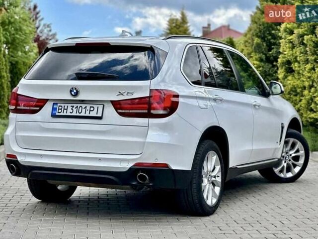 Белый БМВ Х5, объемом двигателя 2.98 л и пробегом 220 тыс. км за 12600 $, фото 3 на Automoto.ua