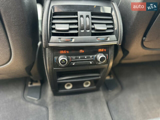 Белый БМВ Х5, объемом двигателя 2.98 л и пробегом 209 тыс. км за 17950 $, фото 17 на Automoto.ua