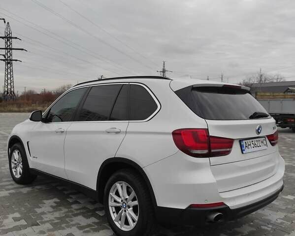 Білий БМВ Х5, об'ємом двигуна 3 л та пробігом 166 тис. км за 23990 $, фото 3 на Automoto.ua