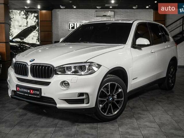Белый БМВ Х5, объемом двигателя 2.99 л и пробегом 161 тыс. км за 29999 $, фото 2 на Automoto.ua