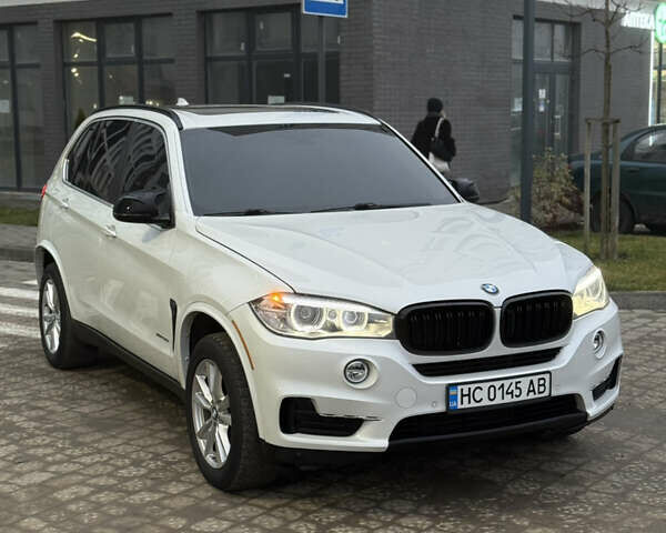 Белый БМВ Х5, объемом двигателя 2.98 л и пробегом 200 тыс. км за 16900 $, фото 2 на Automoto.ua
