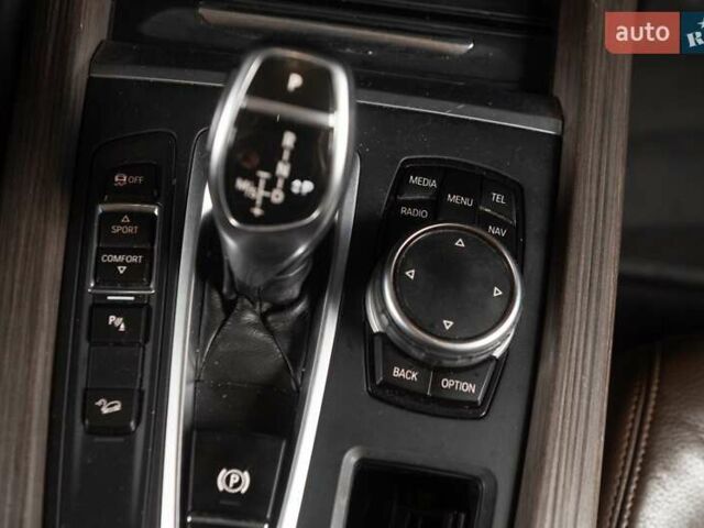 Белый БМВ Х5, объемом двигателя 2.99 л и пробегом 161 тыс. км за 29999 $, фото 18 на Automoto.ua