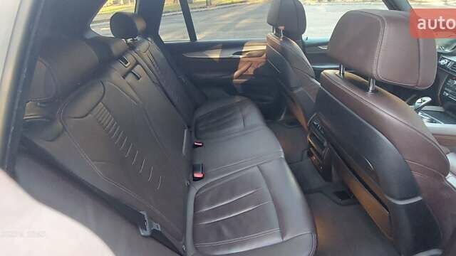 Белый БМВ Х5, объемом двигателя 2.99 л и пробегом 168 тыс. км за 44842 $, фото 26 на Automoto.ua