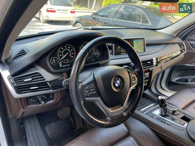 Белый БМВ Х5, объемом двигателя 2.99 л и пробегом 246 тыс. км за 26800 $, фото 21 на Automoto.ua
