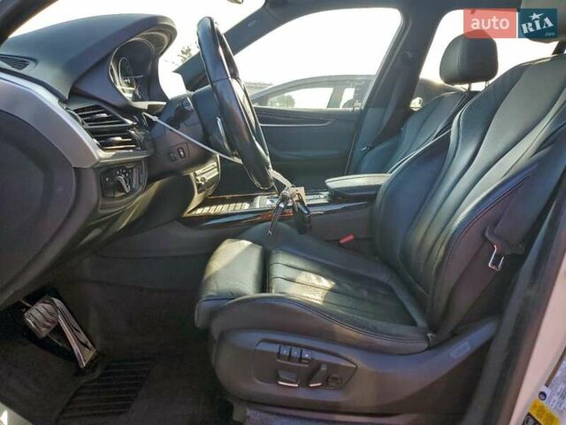 Білий БМВ Х5, об'ємом двигуна 2.99 л та пробігом 95 тис. км за 7800 $, фото 6 на Automoto.ua