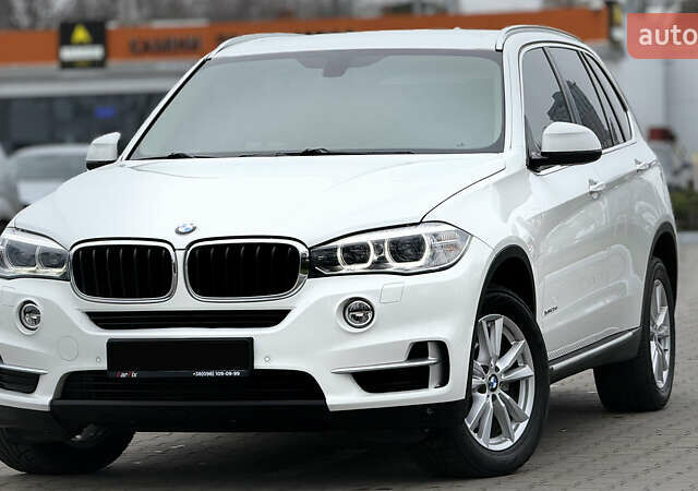 Белый БМВ Х5, объемом двигателя 2 л и пробегом 131 тыс. км за 25000 $, фото 2 на Automoto.ua