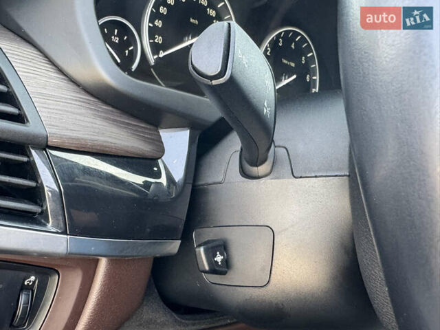 Белый БМВ Х5, объемом двигателя 2.98 л и пробегом 126 тыс. км за 26000 $, фото 26 на Automoto.ua