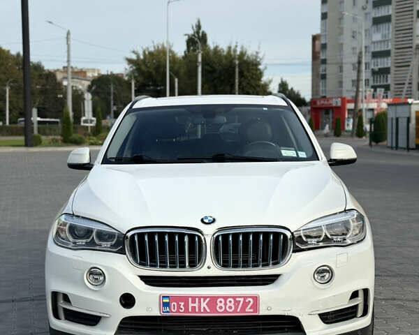 Білий БМВ Х5, об'ємом двигуна 2 л та пробігом 230 тис. км за 18500 $, фото 17 на Automoto.ua