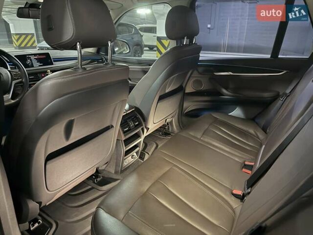 Білий БМВ Х5, об'ємом двигуна 2 л та пробігом 155 тис. км за 24100 $, фото 26 на Automoto.ua