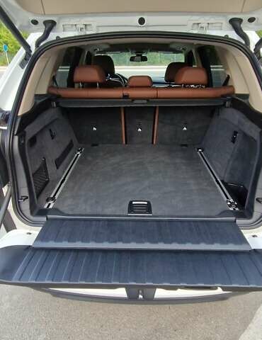 Білий БМВ Х5, об'ємом двигуна 2.98 л та пробігом 102 тис. км за 26500 $, фото 16 на Automoto.ua