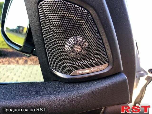 Белый БМВ Х5, объемом двигателя 3 л и пробегом 98 тыс. км за 28500 $, фото 4 на Automoto.ua