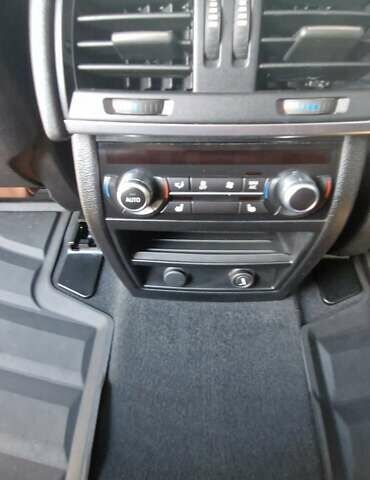 Білий БМВ Х5, об'ємом двигуна 2.98 л та пробігом 102 тис. км за 26500 $, фото 22 на Automoto.ua