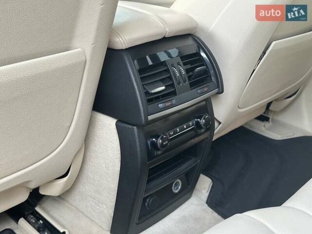 Білий БМВ Х5, об'ємом двигуна 3 л та пробігом 114 тис. км за 25000 $, фото 21 на Automoto.ua