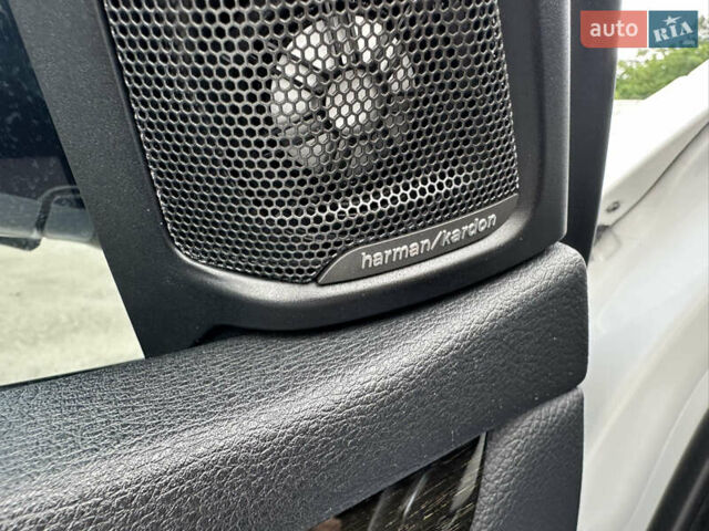 Білий БМВ Х5, об'ємом двигуна 2.98 л та пробігом 183 тис. км за 26999 $, фото 7 на Automoto.ua