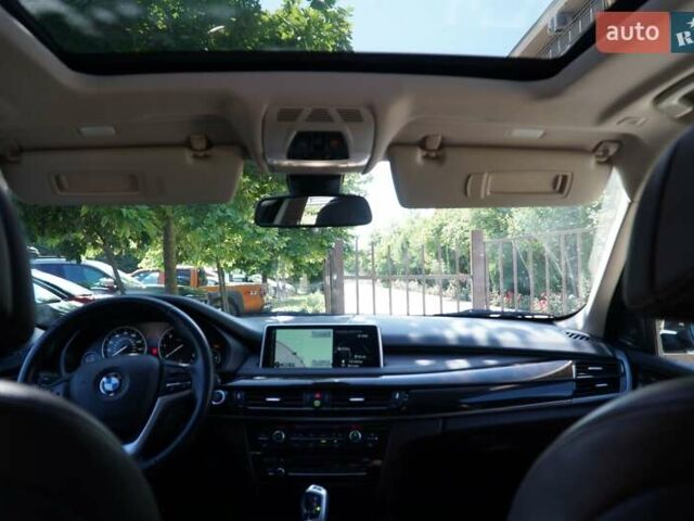 Белый БМВ Х5, объемом двигателя 3 л и пробегом 119 тыс. км за 38300 $, фото 21 на Automoto.ua