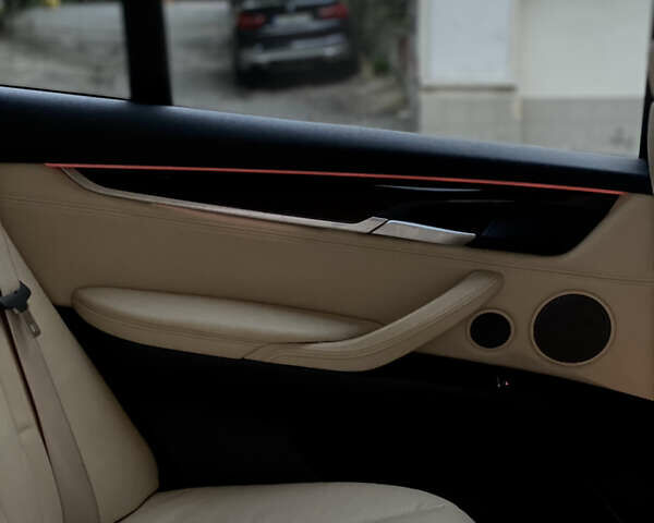 Білий БМВ Х5, об'ємом двигуна 3 л та пробігом 65 тис. км за 23800 $, фото 27 на Automoto.ua