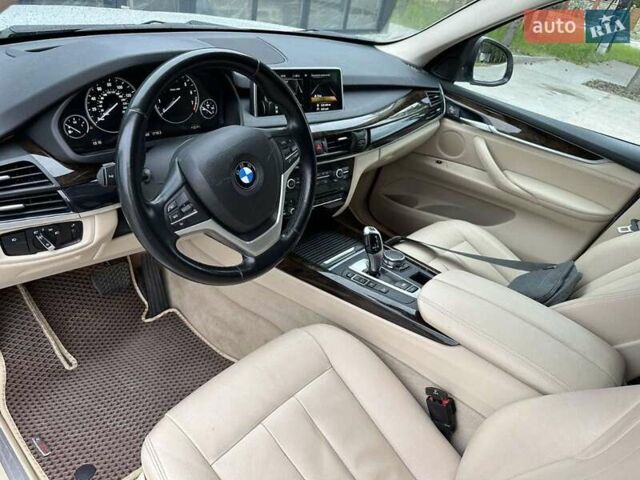 Білий БМВ Х5, об'ємом двигуна 2.98 л та пробігом 192 тис. км за 24300 $, фото 11 на Automoto.ua