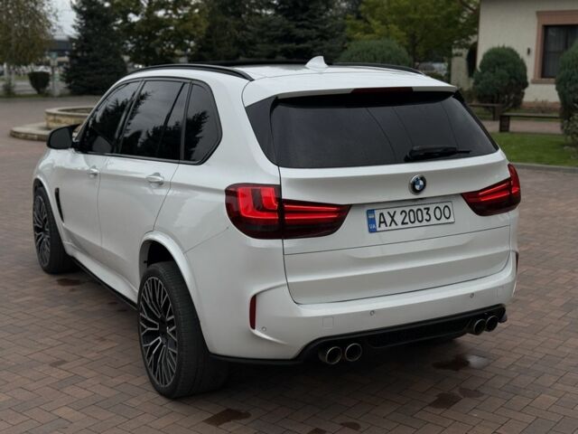 Белый БМВ Х5, объемом двигателя 3 л и пробегом 185 тыс. км за 21000 $, фото 4 на Automoto.ua