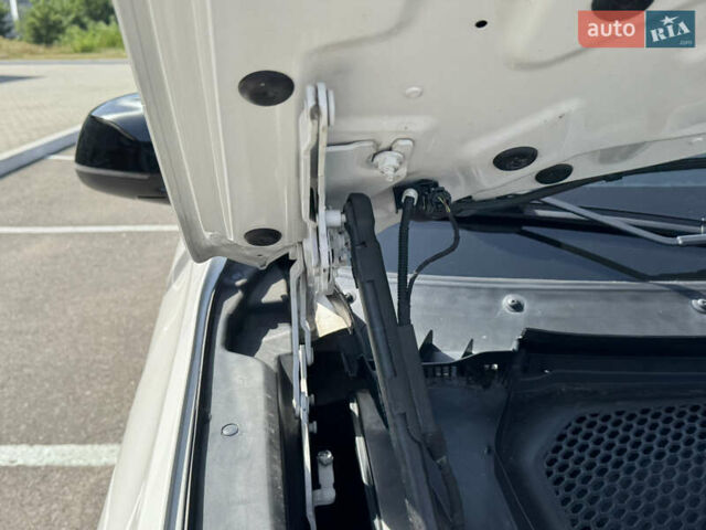 Белый БМВ Х5, объемом двигателя 2.98 л и пробегом 126 тыс. км за 26000 $, фото 61 на Automoto.ua