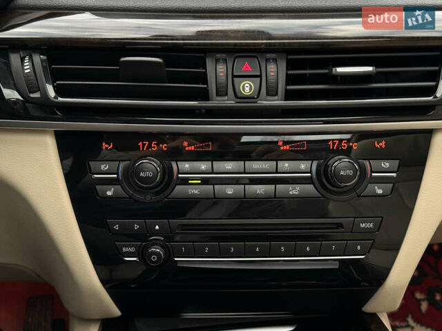 Білий БМВ Х5, об'ємом двигуна 2.98 л та пробігом 226 тис. км за 28999 $, фото 31 на Automoto.ua