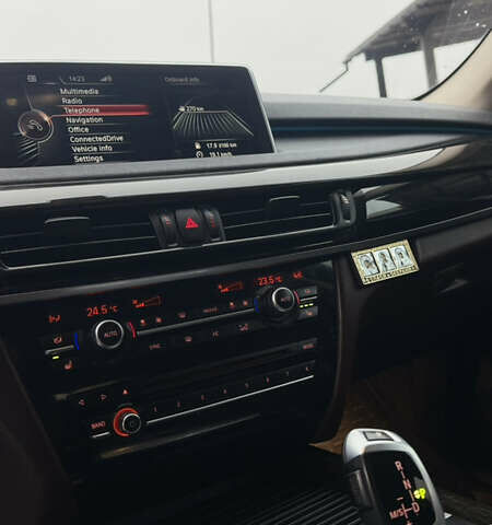 Белый БМВ Х5, объемом двигателя 2.98 л и пробегом 135 тыс. км за 24500 $, фото 38 на Automoto.ua