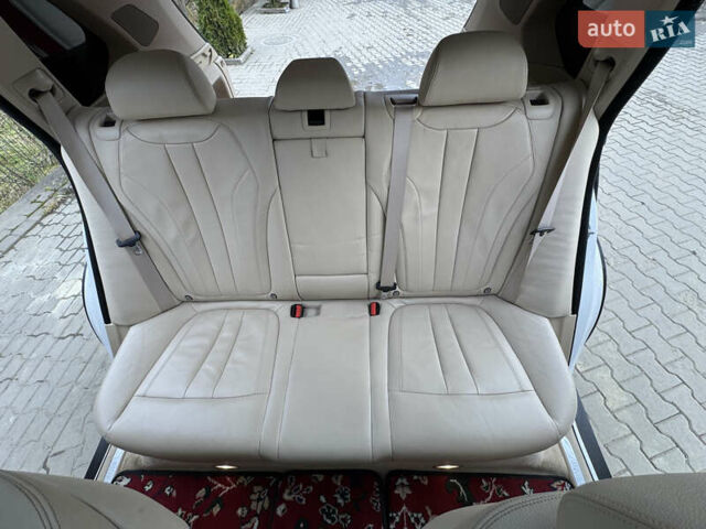 Білий БМВ Х5, об'ємом двигуна 2.98 л та пробігом 226 тис. км за 28999 $, фото 15 на Automoto.ua