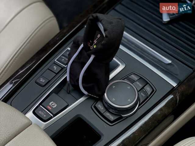 Білий БМВ Х5, об'ємом двигуна 3 л та пробігом 65 тис. км за 23800 $, фото 28 на Automoto.ua