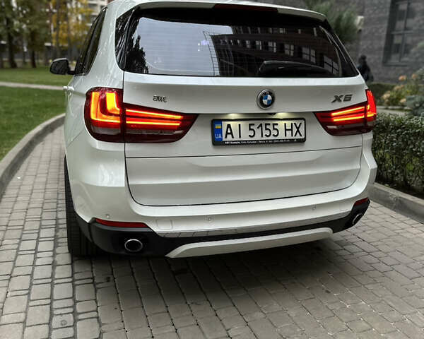 Білий БМВ Х5, об'ємом двигуна 2.99 л та пробігом 125 тис. км за 41500 $, фото 2 на Automoto.ua