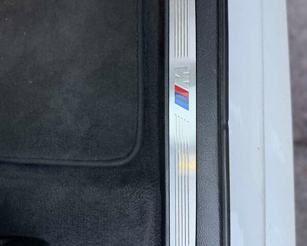 Белый БМВ Х5, объемом двигателя 2.99 л и пробегом 170 тыс. км за 32500 $, фото 14 на Automoto.ua