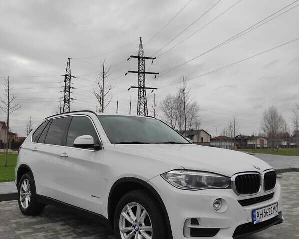 Білий БМВ Х5, об'ємом двигуна 3 л та пробігом 166 тис. км за 23990 $, фото 2 на Automoto.ua
