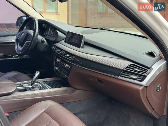 Белый БМВ Х5, объемом двигателя 2 л и пробегом 248 тыс. км за 22500 $, фото 36 на Automoto.ua