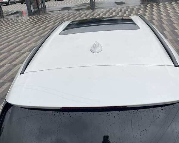 Білий БМВ Х5, об'ємом двигуна 2.99 л та пробігом 238 тис. км за 31000 $, фото 8 на Automoto.ua