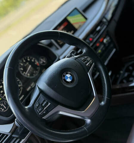 БМВ Х5 2015 в Днепре (Днепропетровске) на Automoto.ua Белый БМВ Х5, объемом двигателя 3 л и пробегом 225 тыс. км за 22000 $, фото 25 на Automoto.ua