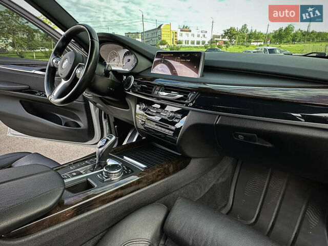 БМВ Х5 2015 в Кривом Роге на Automoto.ua Белый БМВ Х5, объемом двигателя 2.98 л и пробегом 115 тыс. км за 30000 $, фото 6 на Automoto.ua