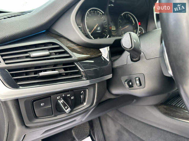 Білий БМВ Х5, об'ємом двигуна 2.98 л та пробігом 183 тис. км за 26999 $, фото 9 на Automoto.ua