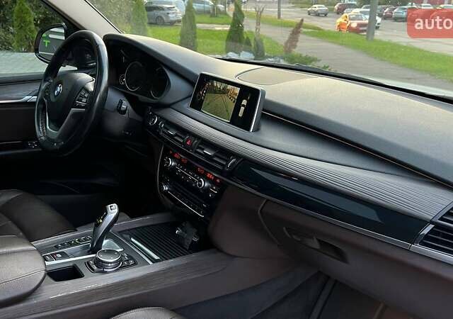Білий БМВ Х5, об'ємом двигуна 2.99 л та пробігом 218 тис. км за 27900 $, фото 43 на Automoto.ua