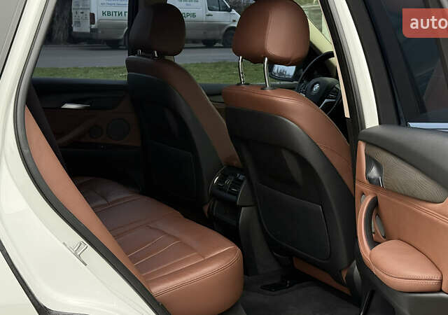 Белый БМВ Х5, объемом двигателя 2 л и пробегом 131 тыс. км за 25000 $, фото 11 на Automoto.ua