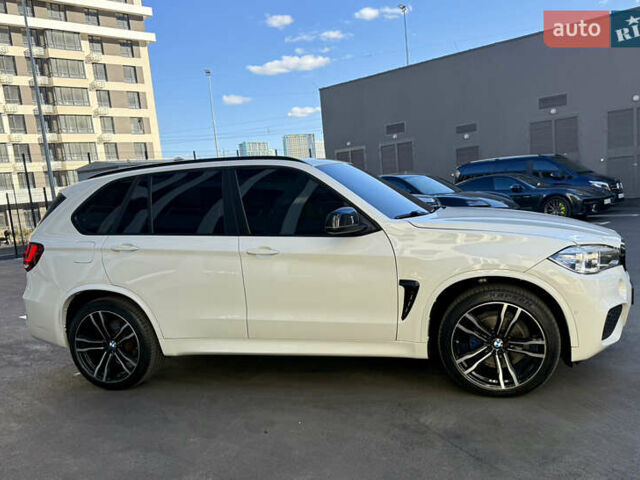 Белый БМВ Х5, объемом двигателя 2.98 л и пробегом 109 тыс. км за 29250 $, фото 8 на Automoto.ua