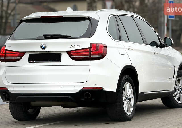 Белый БМВ Х5, объемом двигателя 2 л и пробегом 131 тыс. км за 25000 $, фото 5 на Automoto.ua