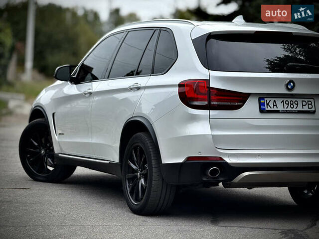 Белый БМВ Х5, объемом двигателя 3 л и пробегом 205 тыс. км за 26900 $, фото 9 на Automoto.ua