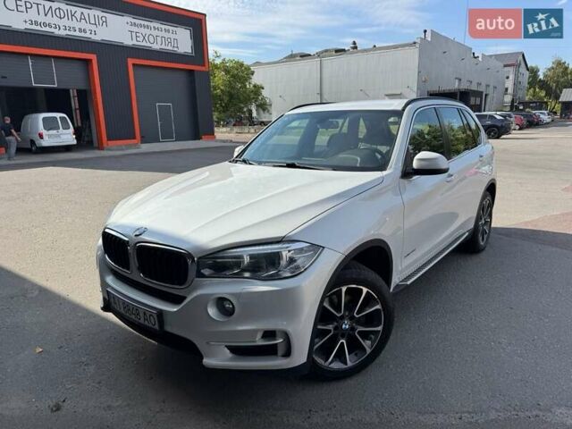 Белый БМВ Х5, объемом двигателя 2.99 л и пробегом 84 тыс. км за 40000 $, фото 1 на Automoto.ua