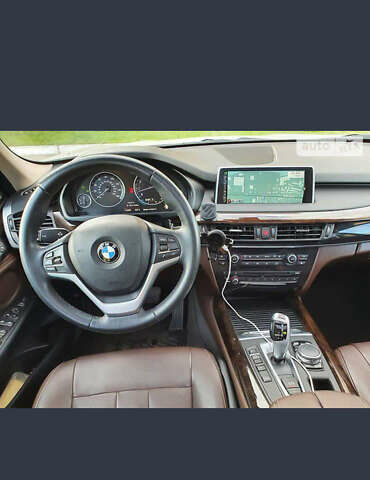 Білий БМВ Х5, об'ємом двигуна 2.99 л та пробігом 189 тис. км за 26000 $, фото 12 на Automoto.ua