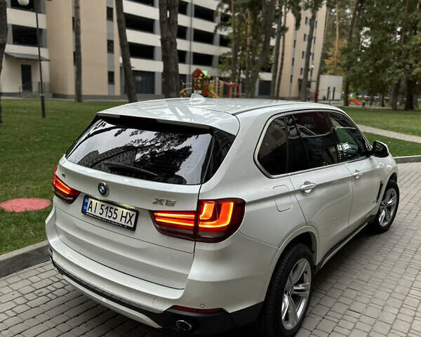 Білий БМВ Х5, об'ємом двигуна 2.99 л та пробігом 125 тис. км за 41500 $, фото 6 на Automoto.ua