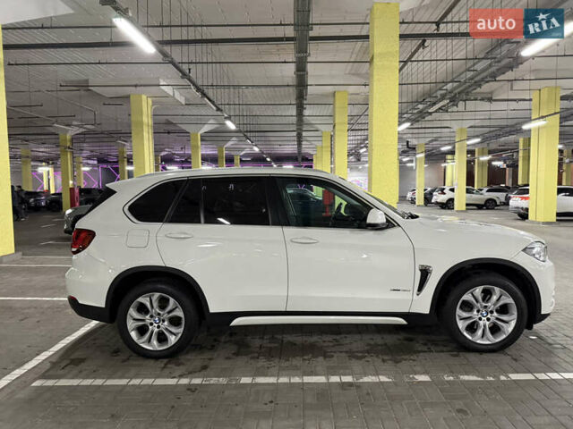 Белый БМВ Х5, объемом двигателя 2.98 л и пробегом 280 тыс. км за 18700 $, фото 6 на Automoto.ua