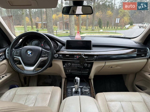 Белый БМВ Х5, объемом двигателя 2.98 л и пробегом 211 тыс. км за 28000 $, фото 10 на Automoto.ua