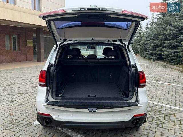 Белый БМВ Х5, объемом двигателя 2 л и пробегом 248 тыс. км за 22500 $, фото 31 на Automoto.ua