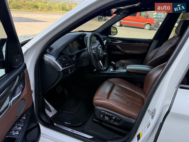 Білий БМВ Х5, об'ємом двигуна 4.39 л та пробігом 204 тис. км за 23500 $, фото 17 на Automoto.ua